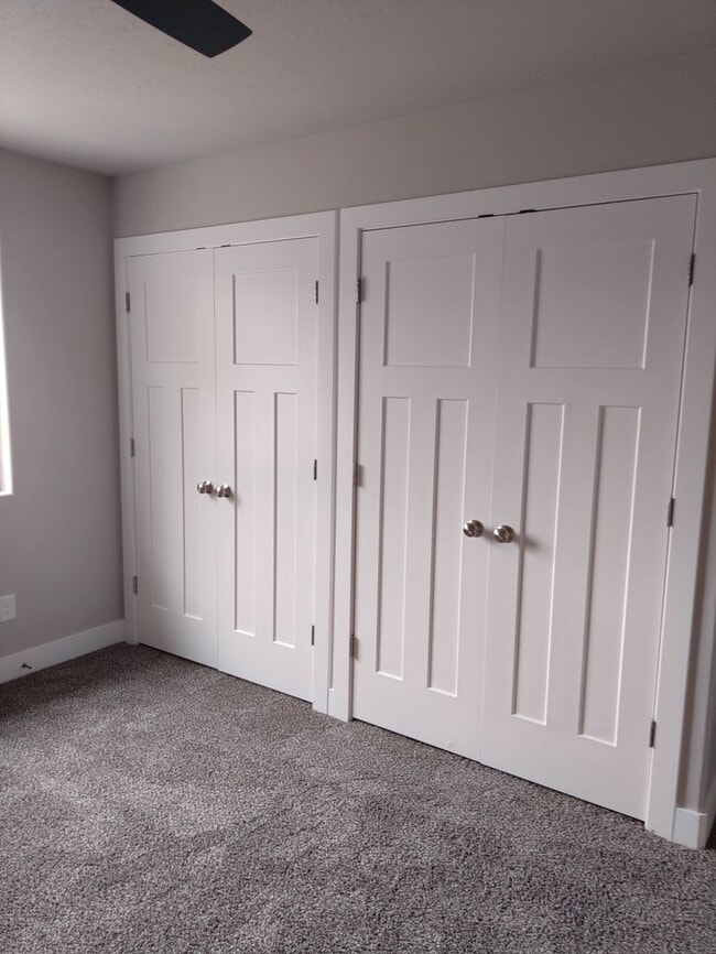 Building Photo - Near New In Cedar Reserves, Move In Specials!