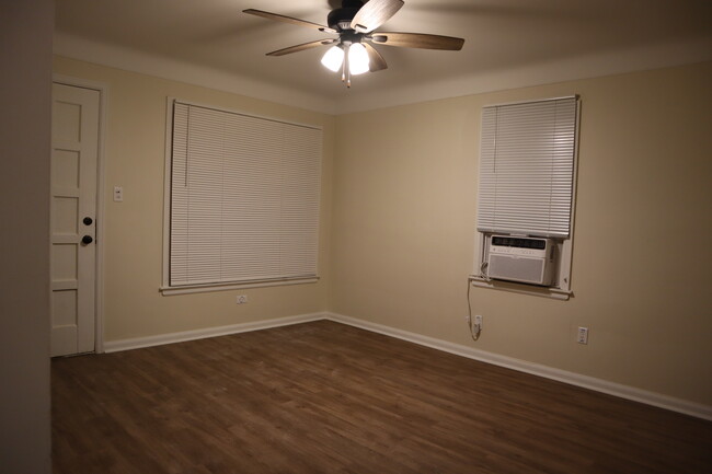 Living Room view from hallway - 3421 Croissant St