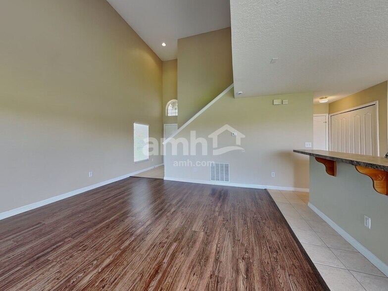 Building Photo - 1756 Portcastle Cir