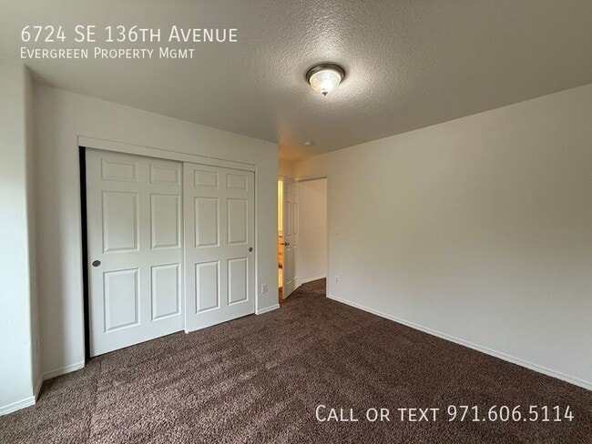 Building Photo - 6724 SE 136th Ave