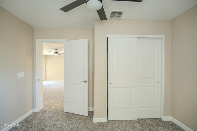 Building Photo - 4582 E Jadeite Dr