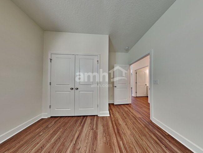 Building Photo - 2134 Saffron Walden Dr