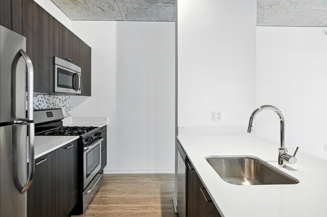 Building Photo - 1302 S Wabash Ave