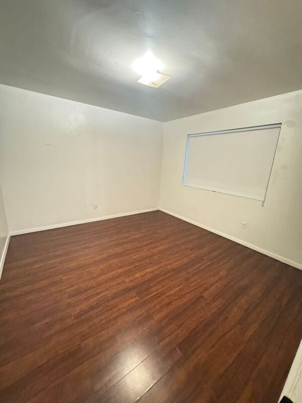 Building Photo - 501 S University St