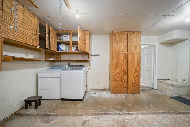 Building Photo - 3106 Battle Ridge Ln