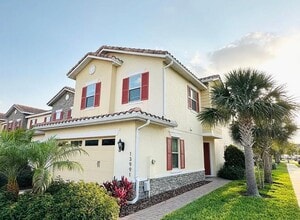 Building Photo - Awesome Townhome for rent Lake nona