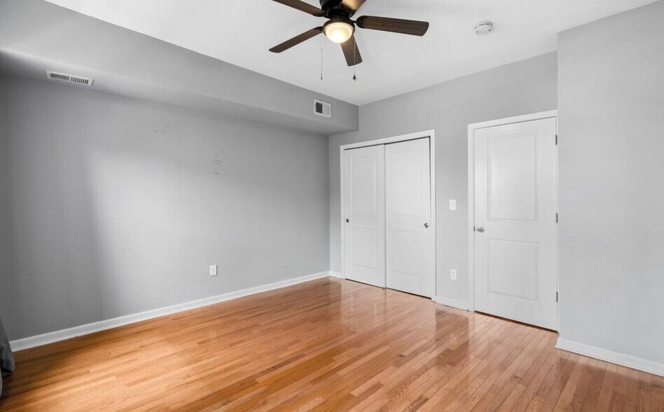 Building Photo - 1607 Manton St