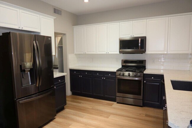 Building Photo - 6708 E Soaring Eagle Way
