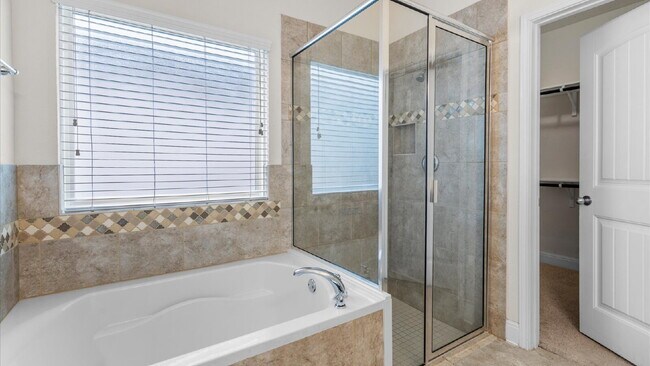 Building Photo - Spacious 4-Bedroom Home with a Backyard Oasis!