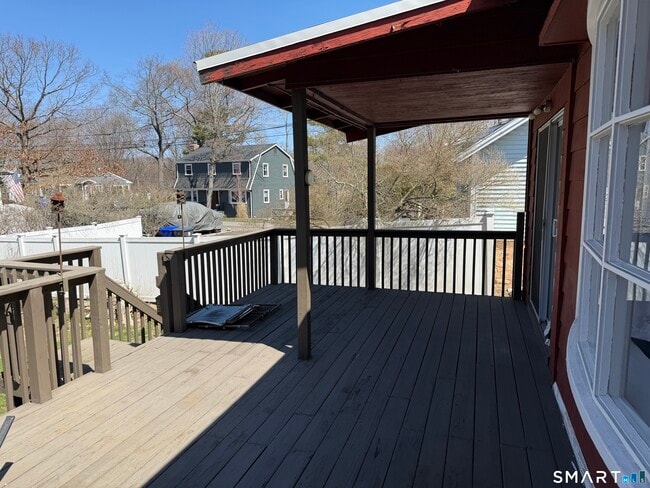 Building Photo - 322 Clark Ave