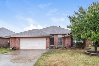 Building Photo - 509 SW 158th Terrace