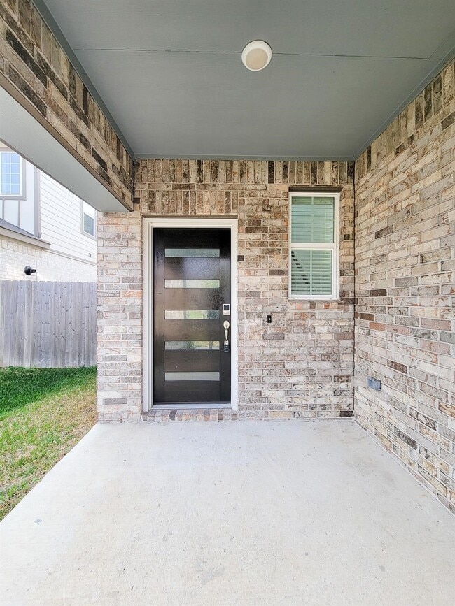 Building Photo - 94 Valiant Ridge Trail