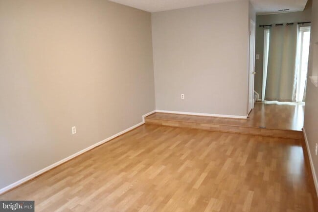 Building Photo - 19 Ohara Ct