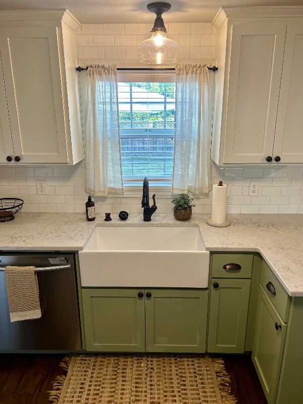 Building Photo - 2225 Breyman St NE