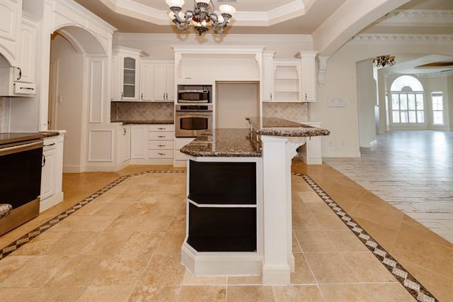 Building Photo - 624 Horseshoe Bend