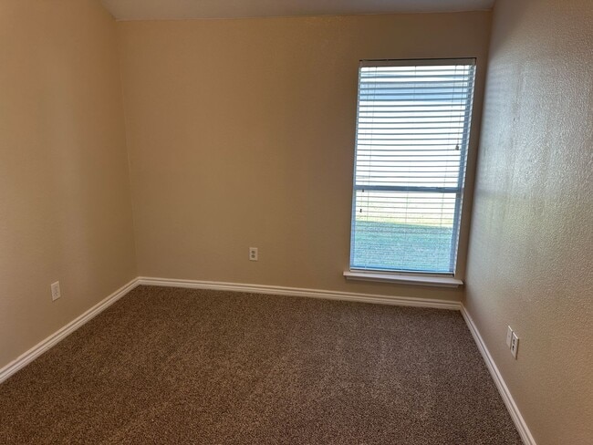 Building Photo - Elegant One-Story Living in the Heart of Sendera Ranch!