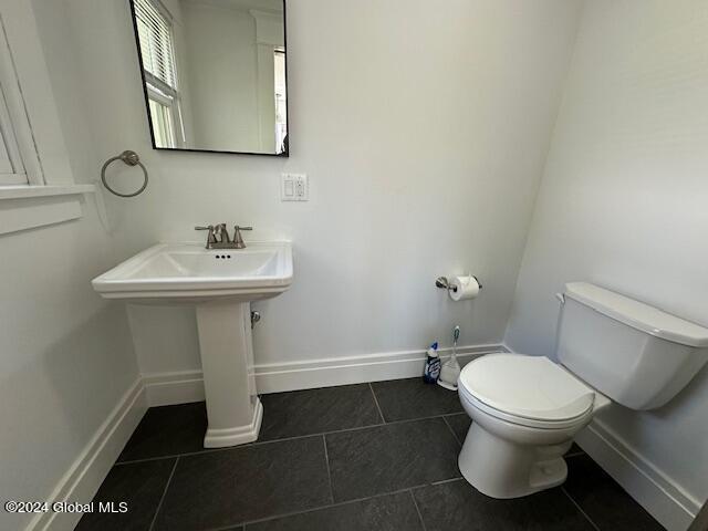 Building Photo - 943 NY-144