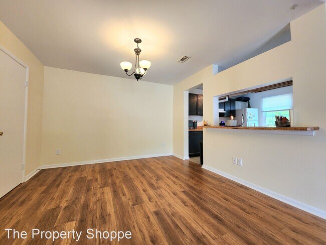 Building Photo - 2 br, 2 bath House - 2100 Retreat Ct
