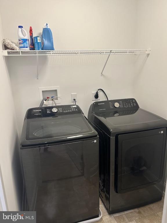 Building Photo - 28 Ironwood Dr