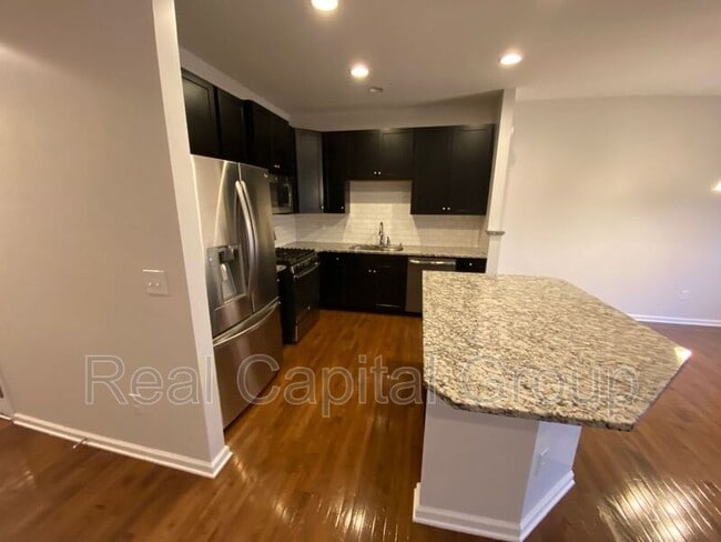 Building Photo - 4271 Arthur Ct