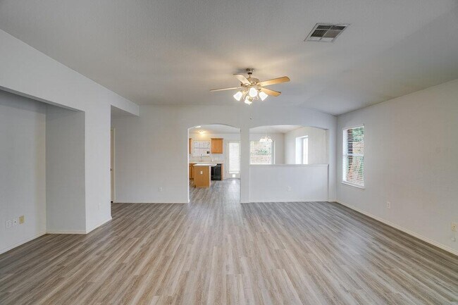 Building Photo - 3310 Zinfandel Ln