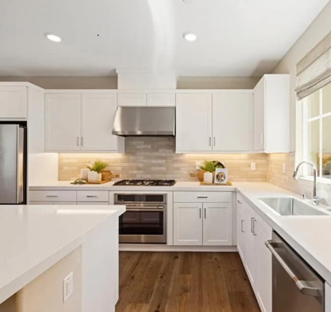 Building Photo - Newer 4BR Valencia Home in Solaire | Pool Community | Prime Location