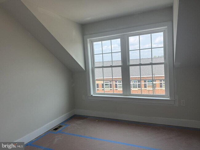 Building Photo - 411 WHARTON St