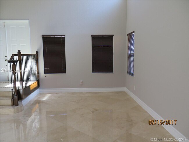 Building Photo - 15622 SW 31st Ln