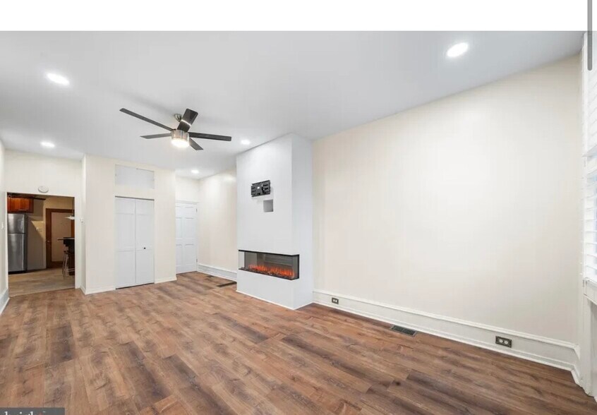 Building Photo - 1114 Snyder Ave