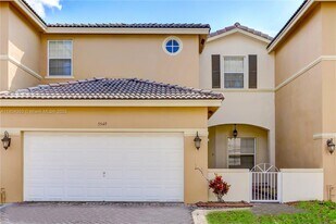 Building Photo - 5549 NW 113th Ct