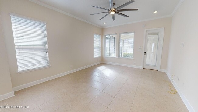 Building Photo - 203 Southern Oak Dr