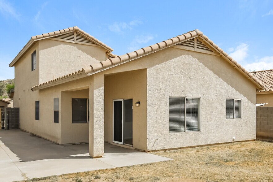 Building Photo - 3915 W Buckskin Trail