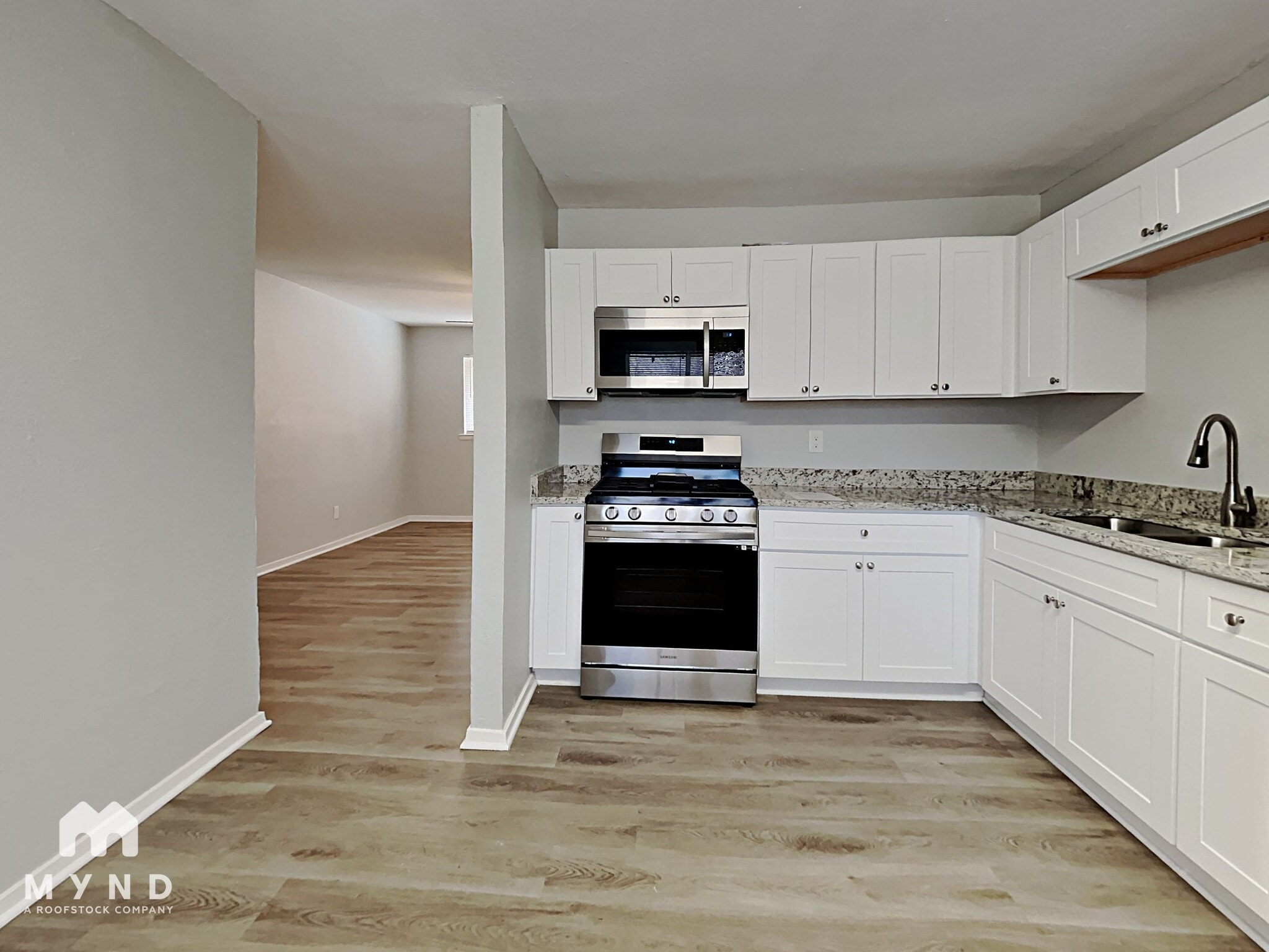 Building Photo - 4245 Larson Ln