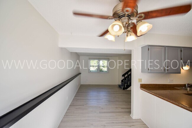 Building Photo - Completely Remodeled  2 Bedroom 1 bath Dup...