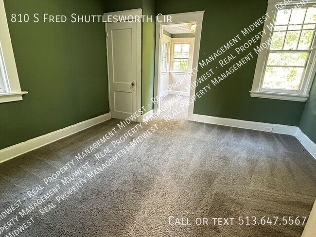 Building Photo - 810 S Fred Shuttlesworth Cir