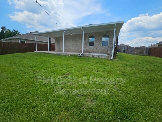 Building Photo - 6047 Twenty One Oaks Dr