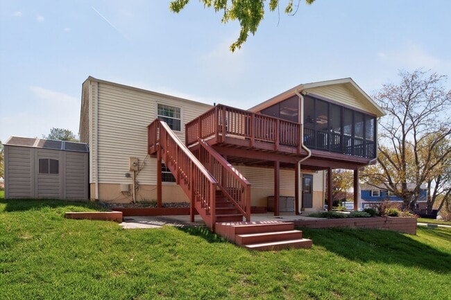 Building Photo - 2806 Logway Rd