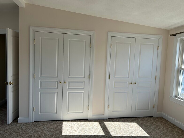 master bedroom - 182 Palmer St