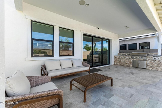 Building Photo - 11048 E Utah Ave