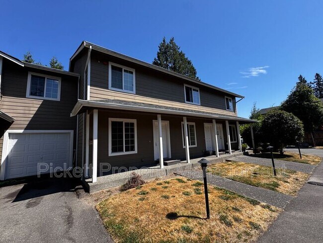 Building Photo - 680 Northpark Ln