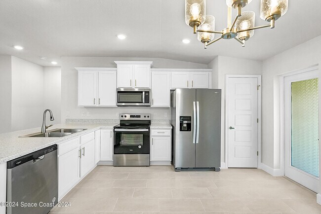 Building Photo - 1059 Grantham Ln