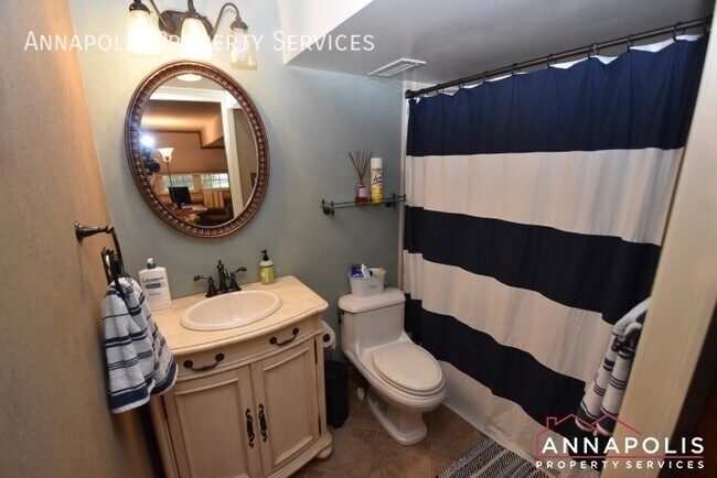 Building Photo - 1200 Bay Highlands Dr