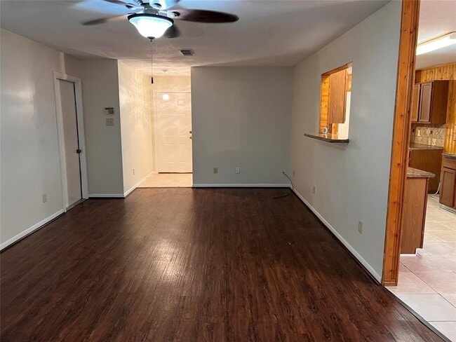 Building Photo - 5415 Pecos St