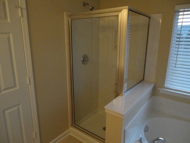 Building Photo - 6001 Namozine Ct