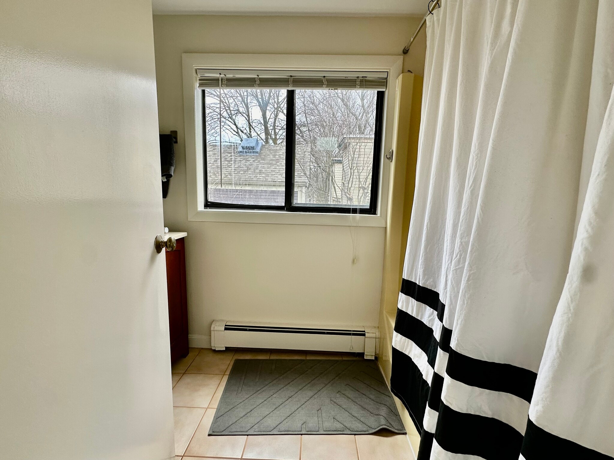 Building Photo - 61 6th St