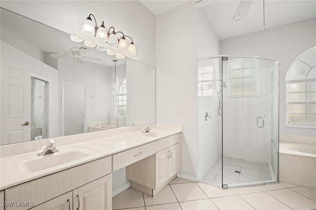 Building Photo - 1072 Port Orange Way
