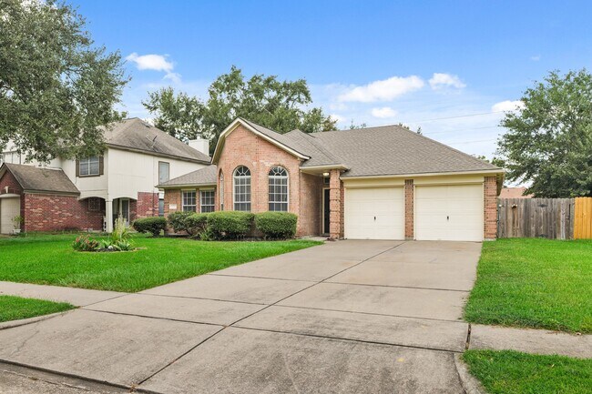 Building Photo - 3651 Woodlace Dr