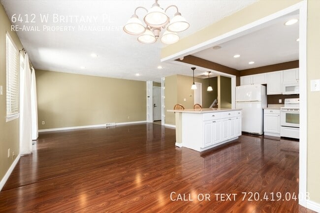 Building Photo - 6412 W Brittany Pl