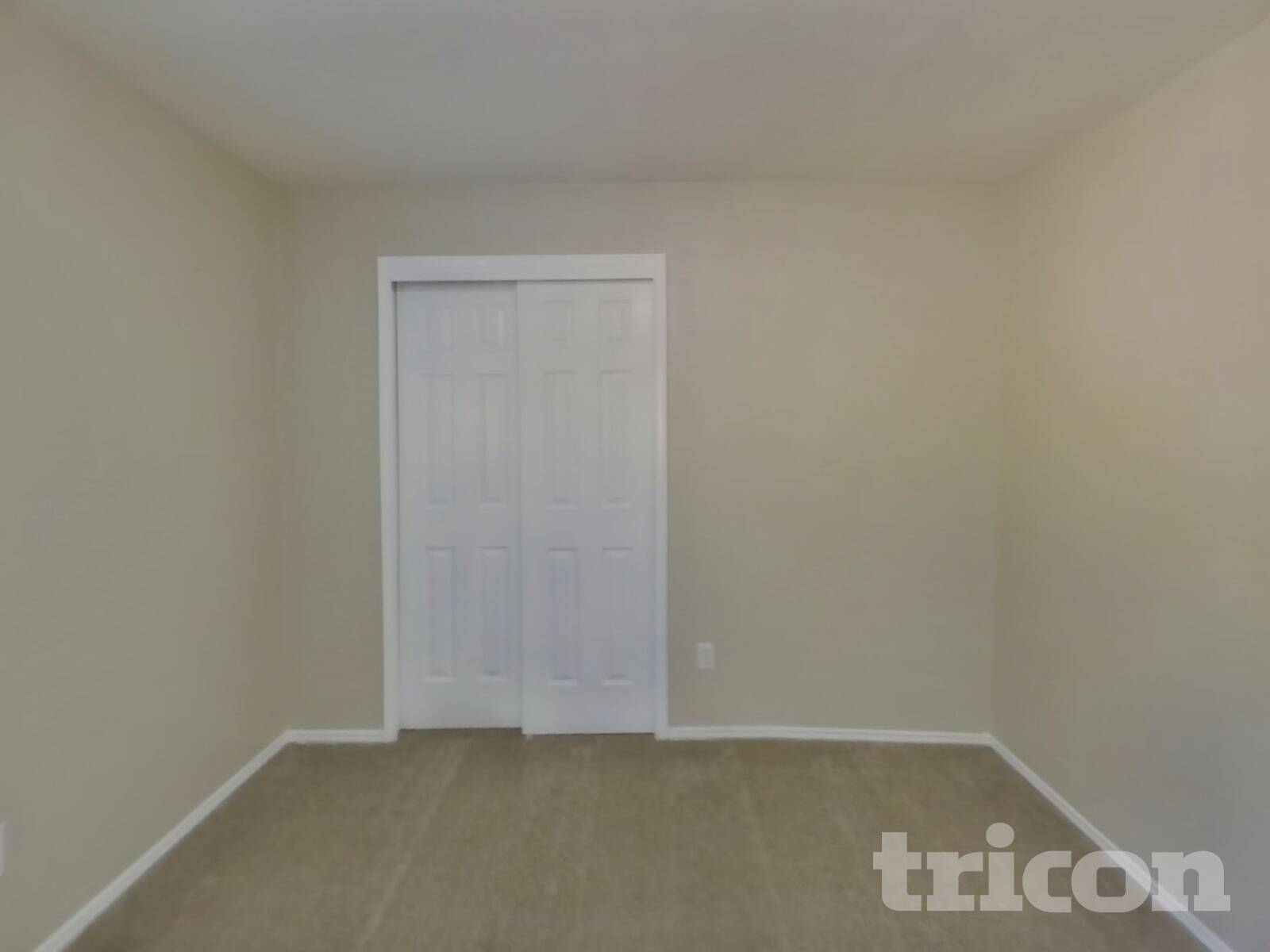 Building Photo - 1411 Catalina Dr