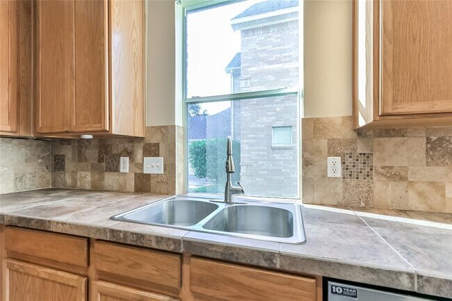 Building Photo - 3313 Pebble Beach Ln
